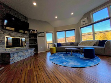 Fabulous Bretton Woods Accommodation with a Hot Tub - Carroll, New Hampshire - glamping.directory