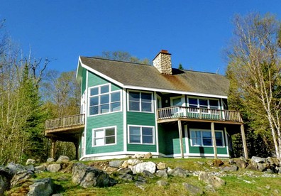 Fabulous Bretton Woods Accommodation with a Hot Tub - glamping.directory