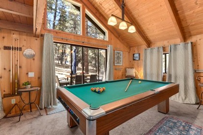 Enchanted Forest | Super Cozy Cabin on 2 Acres in Flagstaff, AZ - Flagstaff, Arizona - glamping.directory
