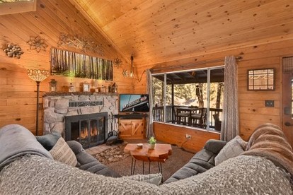 Enchanted Forest | Super Cozy Cabin on 2 Acres in Flagstaff, AZ - Flagstaff, Arizona - glamping.directory