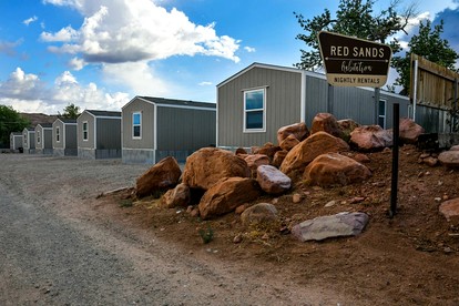 RedSands Habitation #3~Close to Dowtown~Ntl Parks in Utah - glamping.directory