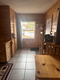 Cabin Charm by Lake Huron: Your Ideal Holiday Retreat in Michigan - Ocqueoc, Michigan - glamping.directory