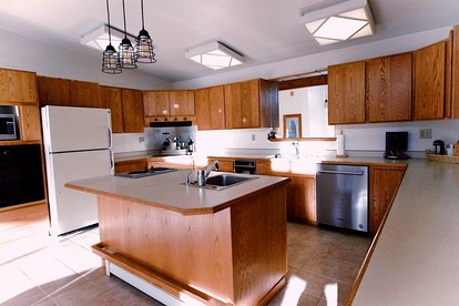 Incredible Peaceful Cottage with Barbecue in Whitehall, Montana - Whitehall, Montana - glamping.directory