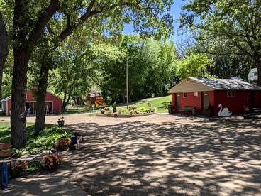 Charming Pet Friendly Cabin for 8 in Fergus Falls, Minnesota - glamping.directory