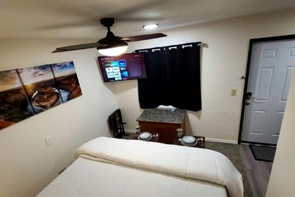 Newly Remodeled Escape with Peaceful Nights & Outdoor Lounge in Williams, Arizona - Williams, Arizona - glamping.directory