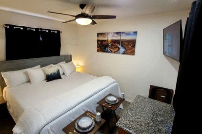 Newly Remodeled Escape with Peaceful Nights & Outdoor Lounge in Williams, Arizona - Williams, Arizona - glamping.directory