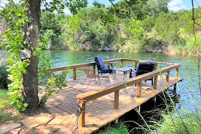 Expansive Ranch near San Antonio Ideal for Texas Hill Country Getaways - Pipe Creek, Texas - glamping.directory