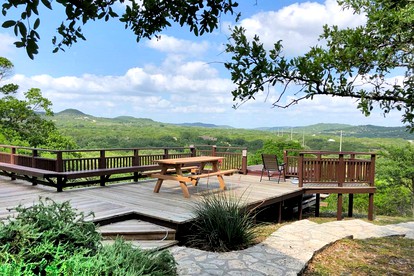 Expansive Ranch near San Antonio Ideal for Texas Hill Country Getaways - Pipe Creek, Texas - glamping.directory