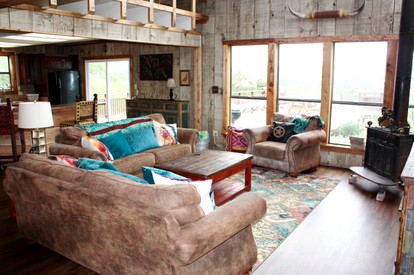 Expansive Ranch near San Antonio Ideal for Texas Hill Country Getaways - Pipe Creek, Texas - glamping.directory