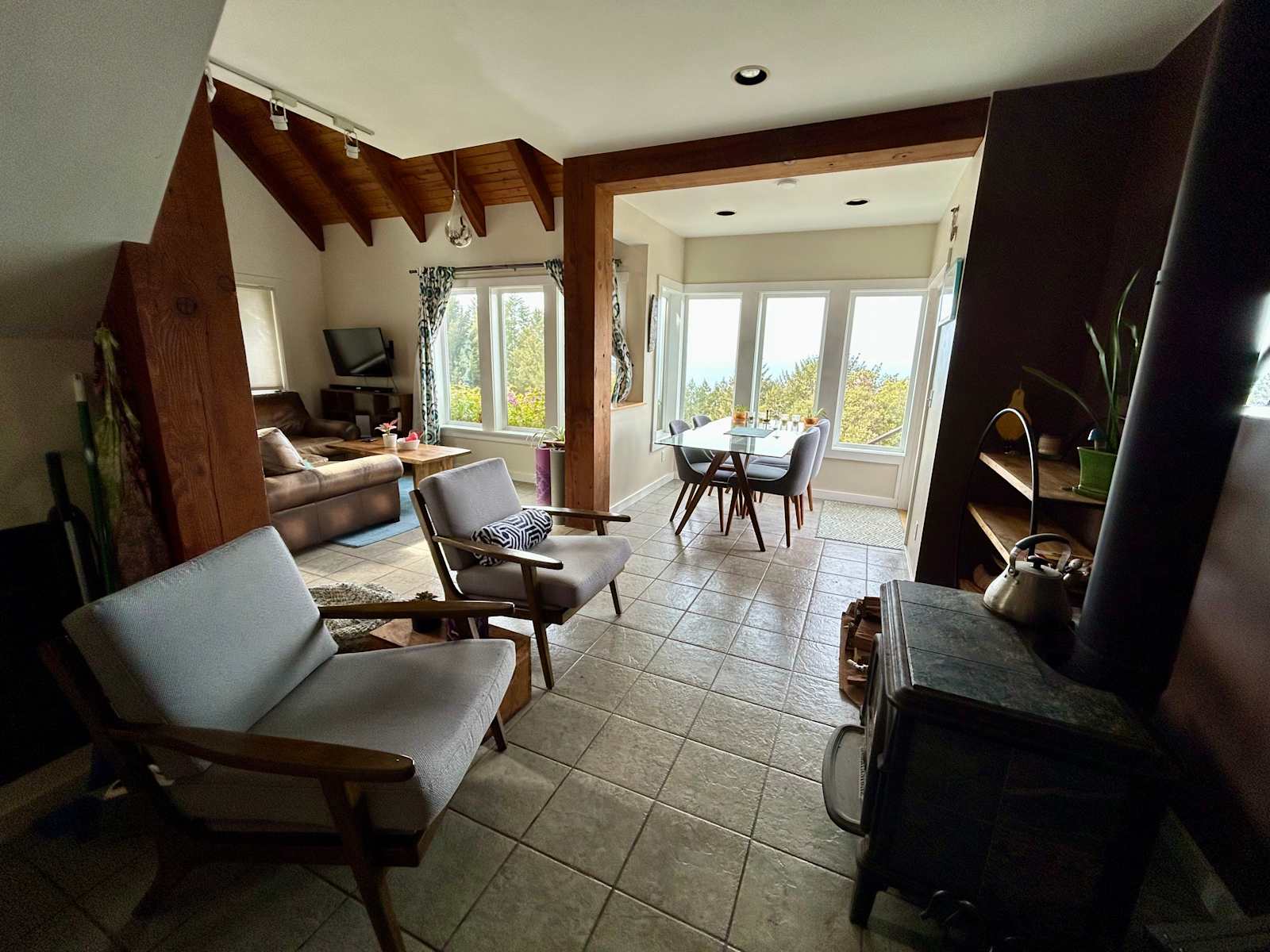 Lost Coast, Oceanview Retreat - Shelter Cove, California - glamping.directory