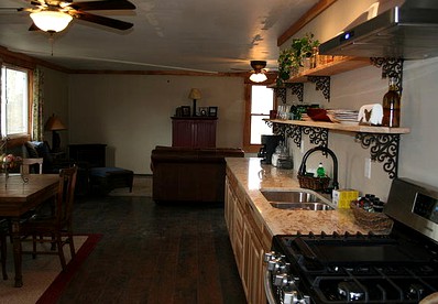 Secluded Cabin with River and Mountain Views near Columbus, Montana - Nye, Montana - glamping.directory