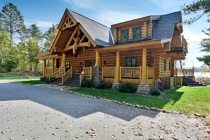 Incredible Lakefront Family Cabin with Boat Dock and Pontoon on Osprey Lake, Wisconsin - Hayward, Wisconsin - glamping.directory