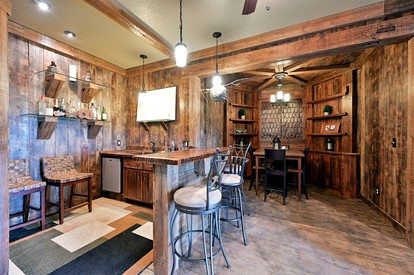 Incredible Lakefront Family Cabin with Boat Dock and Pontoon on Osprey Lake, Wisconsin - Hayward, Wisconsin - glamping.directory