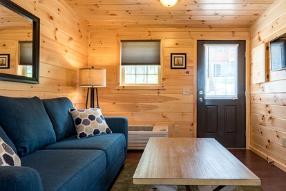 Waterside Cabin Rental With Lake Views in Finger Lakes, New York - Hector, New York - glamping.directory