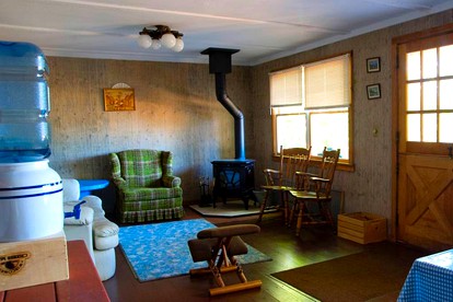 Five Cabins for a Group Getaway on an Island near Salmon River State Forest, Connecticut - East Hampton, Connecticut - glamping.directory