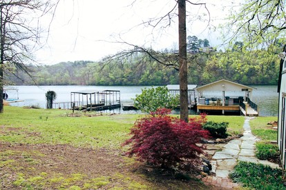 Modern Lake House near Hot Springs National Park in Arkansas, Complete with Private Dock and Woodburning Stove - Hot Springs, Arkansas - glamping.directory