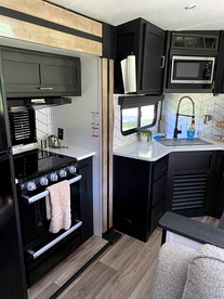 Amazing Caravan Placed in a Privileged Area in  Branson, Missouri - Branson, Missouri - glamping.directory