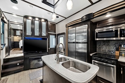 Amazing Caravan Placed in a Privileged Area in  Branson, Missouri - Branson, Missouri - glamping.directory