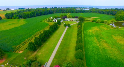 Charming Room Rental for a Weekend Getaway on Maryland's Eastern Shore - Rock Hall, Maryland - glamping.directory