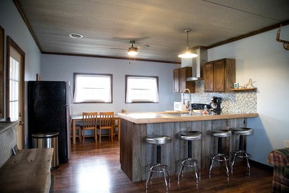 Rustic Cabin in the Countryside near Muskingum River State Park, Ohio - McConnelsville, Ohio - glamping.directory