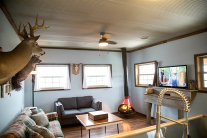 Rustic Cabin in the Countryside near Muskingum River State Park, Ohio - McConnelsville, Ohio - glamping.directory