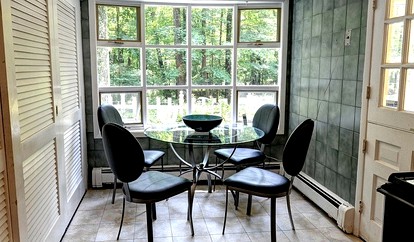 Mix Modern and Vintage at Spacious Luxury Cottage in Woodstock, New York - Woodstock, New York - glamping.directory