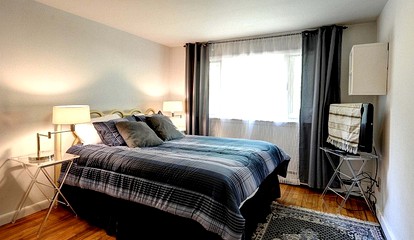 Mix Modern and Vintage at Spacious Luxury Cottage in Woodstock, New York - Woodstock, New York - glamping.directory