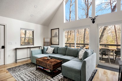 Fireplace Grill Games in Mount Jackson, VA - Mount Jackson, Virginia - glamping.directory