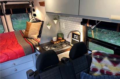 Incredible Campervan Rental Perfect for Exploring the San Francisco Bay Area - Oakland, California - glamping.directory
