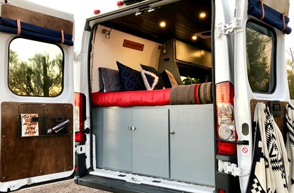 Incredible Campervan Rental Perfect for Exploring the San Francisco Bay Area - Oakland, California - glamping.directory