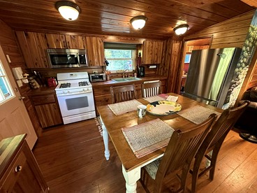 Rustic Vacation Rental with a Charming Dock in Ocala National Forest, Florida - Astor, Florida - glamping.directory