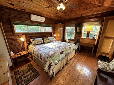 Rustic Vacation Rental with a Charming Dock in Ocala National Forest, Florida - Astor, Florida - glamping.directory