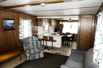 Vacation Getaway for Six on the Stunning Pickerel Lake in Wisconsin - Pickerel, Wisconsin - glamping.directory