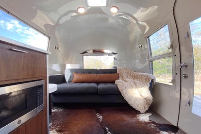 Restored Beautiful Airstream Fully Equipped with Incredible Outdoor Living in Texas - Bristol, Texas - glamping.directory