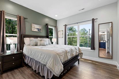 Big Elegant Cabin with Jacuzzi and Equipped Deck in Georgia - Fairview, Georgia - glamping.directory