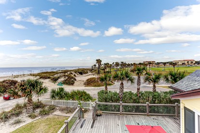 Oceanfront Cottage with Ping Pong Table Incredible for Water Sports in Fernandina Beach, Florida - Fernandina Beach, Florida - glamping.directory