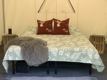 Cozy Secluded Safari Tent Immersed in Nature in Ravenna, Ohio - Ravenna, Ohio - glamping.directory
