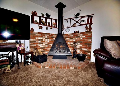 Idyllwild Couples Retreat for Romantic Places to Visit in California - Idyllwild, California - glamping.directory