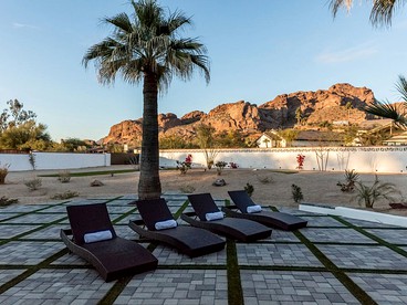 Luxury Villa Rental with Private Pool and Camelback Mountain Views in Phoenix - Phoenix, Arizona - glamping.directory