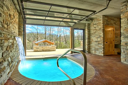 Superb Smoky Mountains Cabin with a Private Indoor Pool - Gatlinburg, Tennessee - glamping.directory