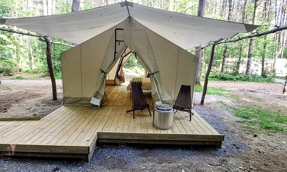 Classic Safari Tent in the Heart of the Adirondack Wilderness, near Lake George, New York - Corinth, New York - glamping.directory