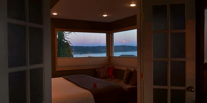 Luxurious Suite Rental with Private Patio near Seattle, Washington - Burien, Washington - glamping.directory