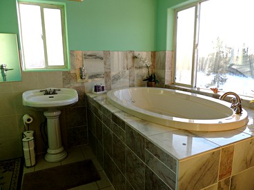 Charming Getaway Rental in the Heart of Nature near the Susitna River, Alaska - Talkeetna, Alaska - glamping.directory