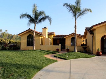 Romantic and Relaxing Villa Retreat with a Jacuzzi near Somis, California - glamping.directory