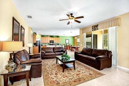 Stunning Cottage with Games and Swimming Pool in Davenport, Florida - Davenport, Florida - glamping.directory