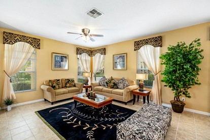 Stunning Cottage with Games and Swimming Pool in Davenport, Florida - Davenport, Florida - glamping.directory