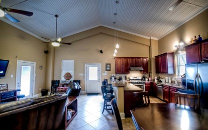 Riverside Vacation Rental Perfect for Families near the Mississippi River, Louisiana - Port Sulphur, Louisiana - glamping.directory