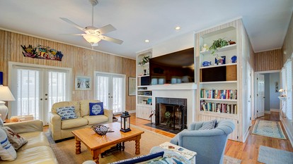 Gorgeous Beach House with Stunning Views in Georgetown, South Carolina - Georgetown, South Carolina - glamping.directory
