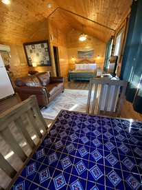 Secluded Cabin Perfect for Nature and Water Sports Lovers in Texas - Bluff Dale, Texas - glamping.directory