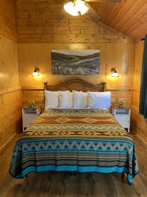 Secluded Cabin Perfect for Nature and Water Sports Lovers in Texas - Bluff Dale, Texas - glamping.directory